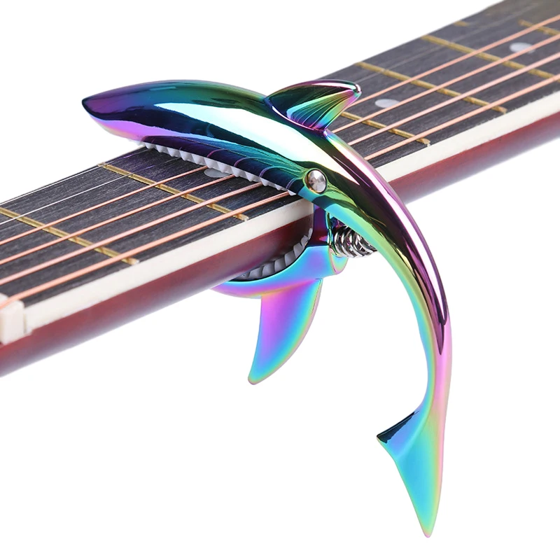Guitar Capo Clip - Capo de Guitarra Metal Shark em